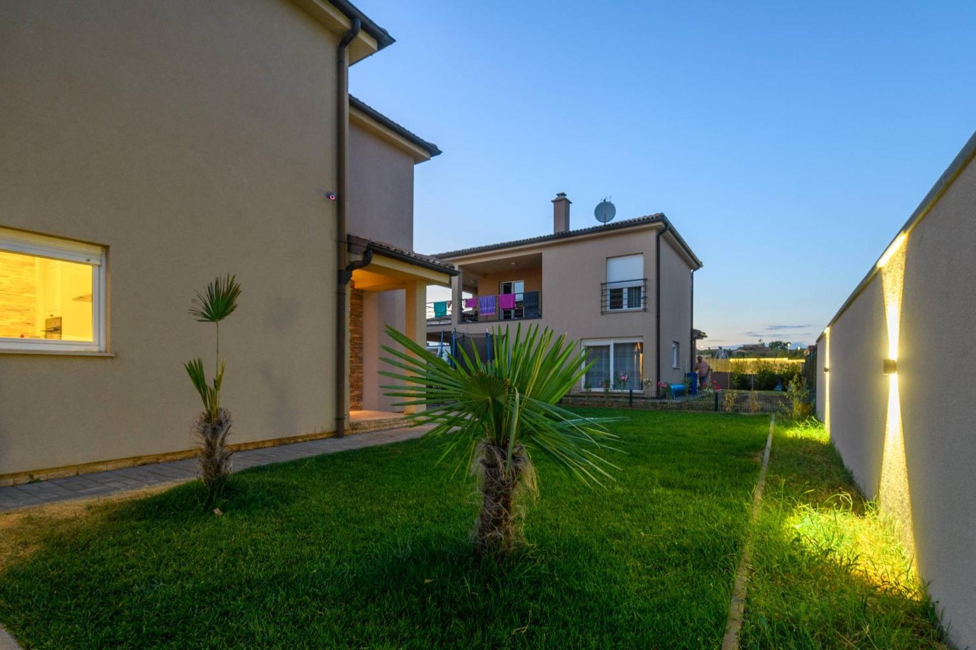 Villa Brionika Mit Pool Vodnjan Exteriér fotografie